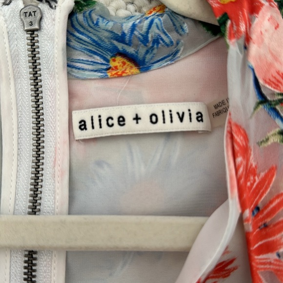 Alice and Olivia Floral Romper Size 0 - Picture 4 of 4